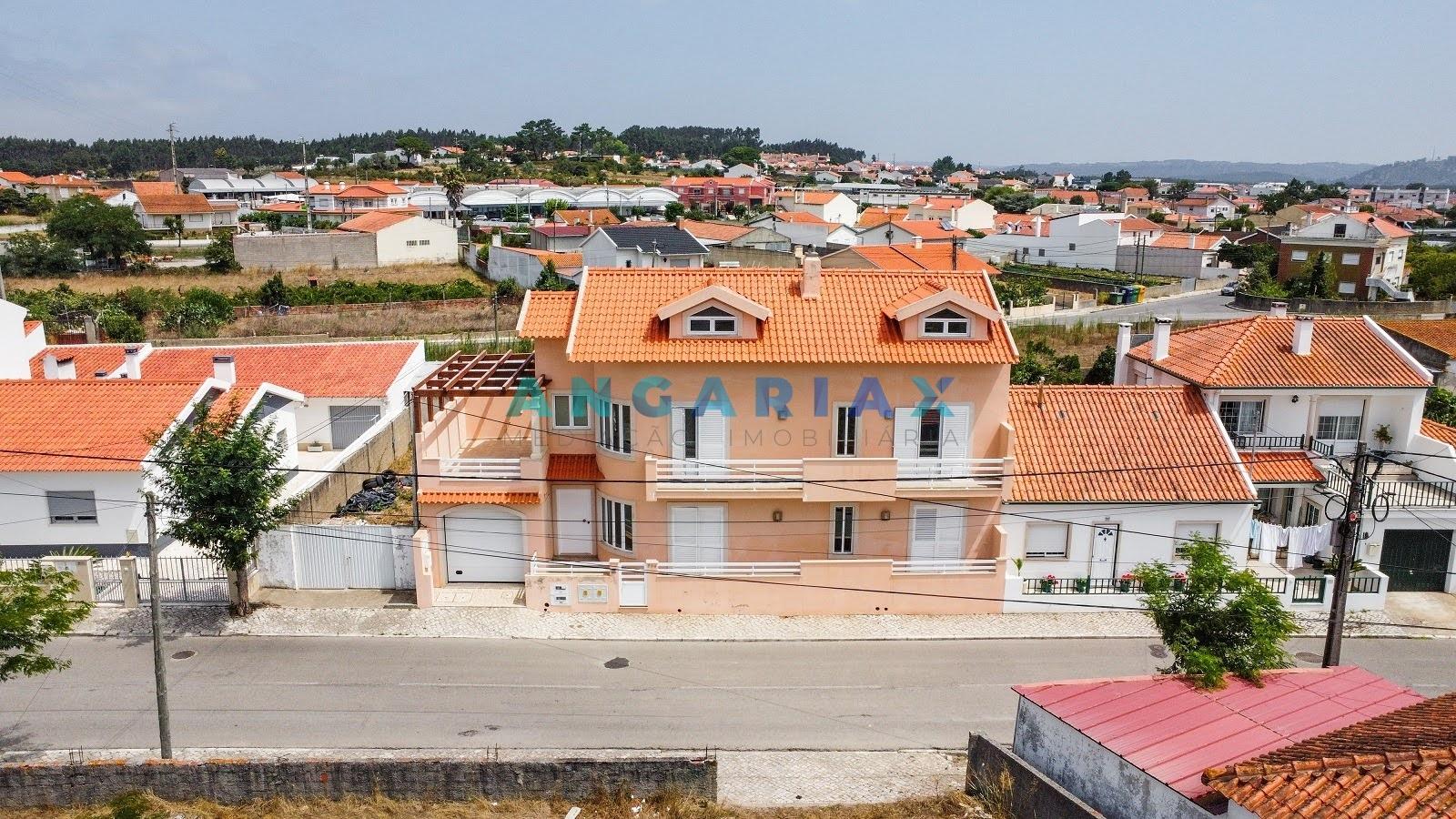 ANG1442 - Moradia T5 para Venda em Valado dos Frades, Nazaré
