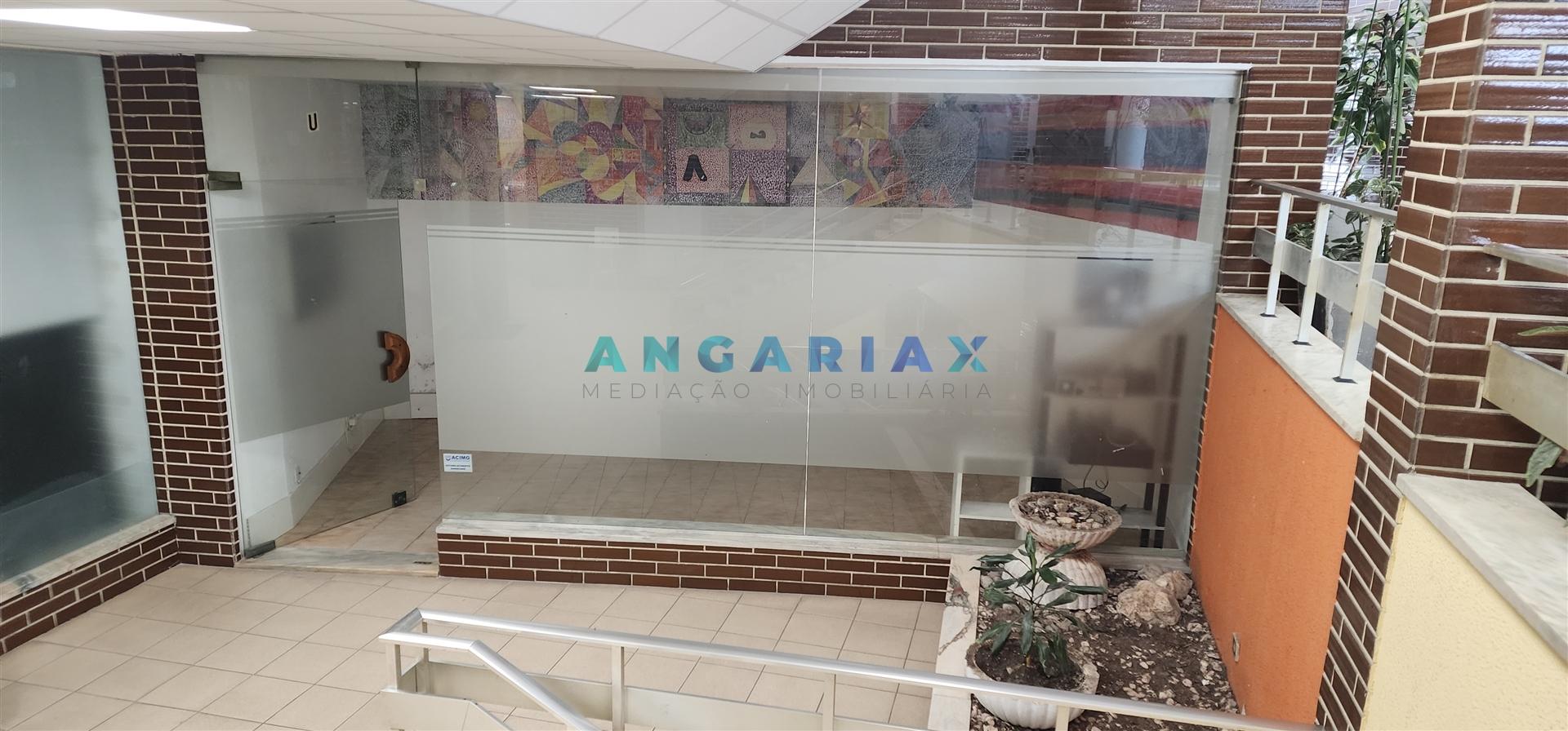 ANG1447 - Loja para Arrendamento em Marinha Grande