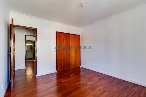 ANG1448 - Apartamento T3 para Venda em Buarcos, Figueira da Foz