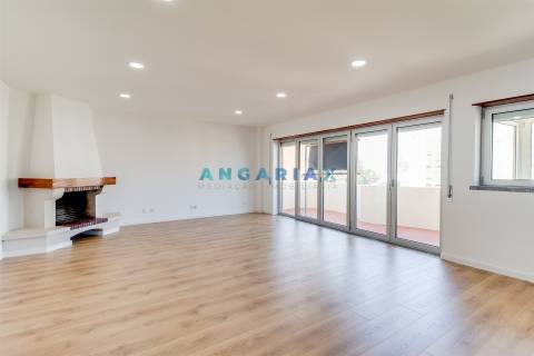 ANG1448 - Apartamento T3 para Venda em Buarcos, Figueira da Foz