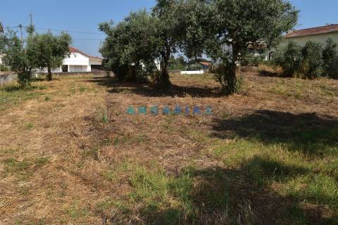 ANG1450 - Terreno para Venda em Figueiró dos Vinhos