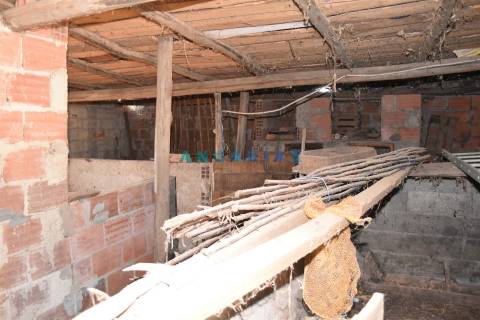 ANG1451 - Moradias T3 e T2 para Venda em Figueiró dos Vinhos