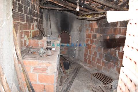 ANG1451 - Moradias T3 e T2 para Venda em Figueiró dos Vinhos