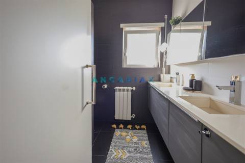 ANG1455 - Apartamento T3 para Venda em São Romão, Leiria