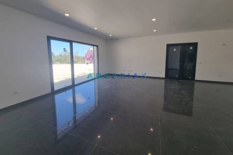 ANG1456 - Moradia T3 para Venda em Ourém