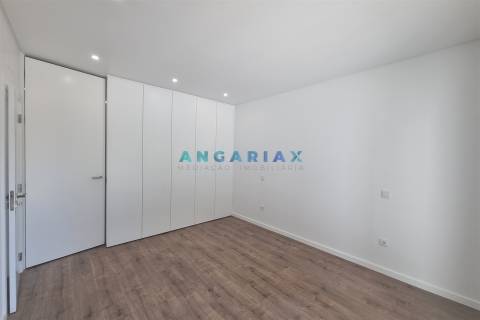 ANG1456 - Moradia T3 para Venda em Ourém