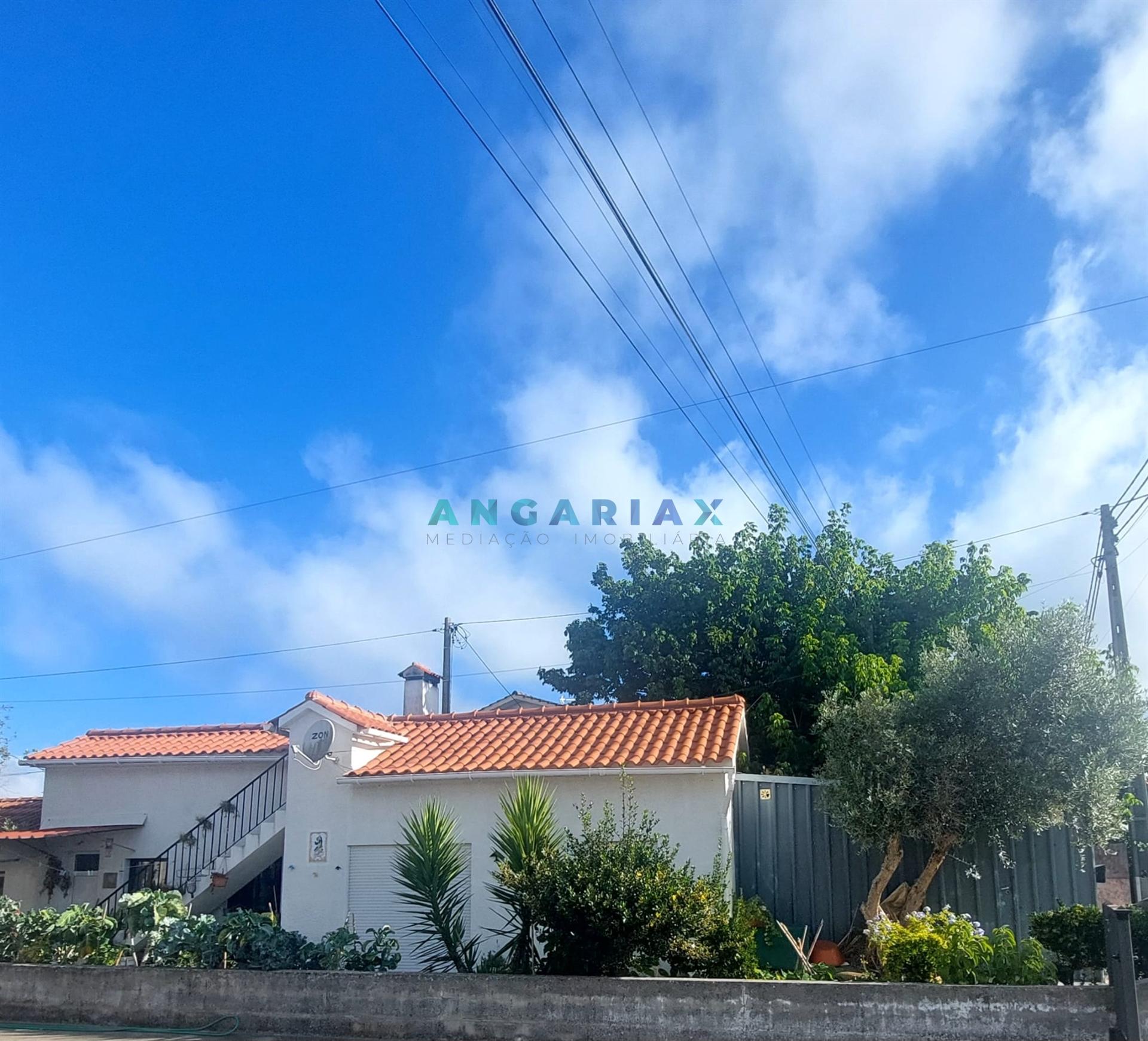 ANG1459 - Moradia T2 para Venda em Batalha