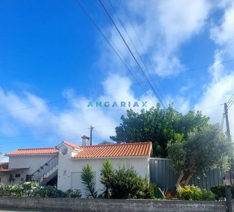 ANG1459 - Moradia T2 para Venda em Batalha