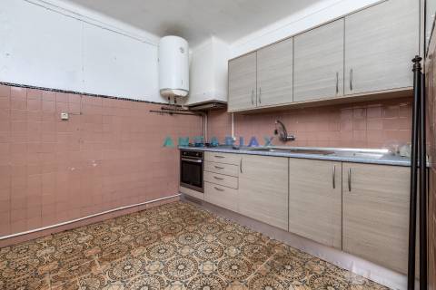 ANG1459 - Moradia T2 para Venda em Batalha