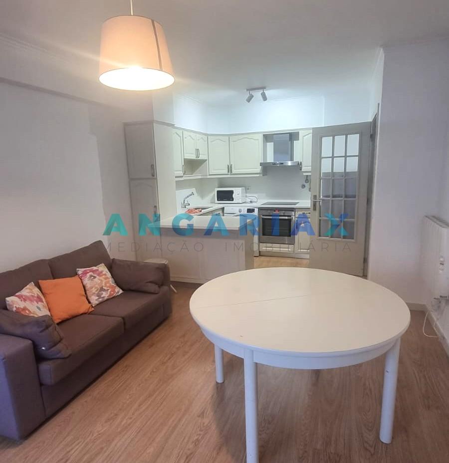 ANG1462 - Apartamento T1 para Arrendamento em Leiria