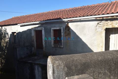 ANG1466 - Casa para Venda em Figueiró dos Vinhos