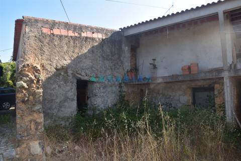 ANG1466 - Casa para Venda em Figueiró dos Vinhos