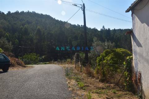 ANG1466 - Casa para Venda em Figueiró dos Vinhos