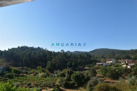 ANG1466 - Casa para Venda em Figueiró dos Vinhos