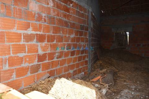 ANG1467 - Casa para Venda em Figueiró dos Vinhos