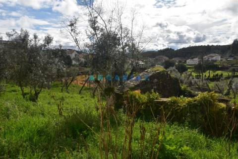 ANG1467 - Casa para Venda em Figueiró dos Vinhos