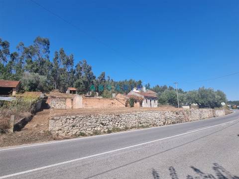 ANG1472 - Casa à Venda em Atouguia, Ourém