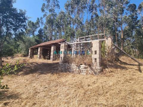 ANG1472 - Casa à Venda em Atouguia, Ourém