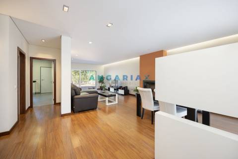 ANG1473 - Moradia T4 para Venda em Picheleiro, Leiria