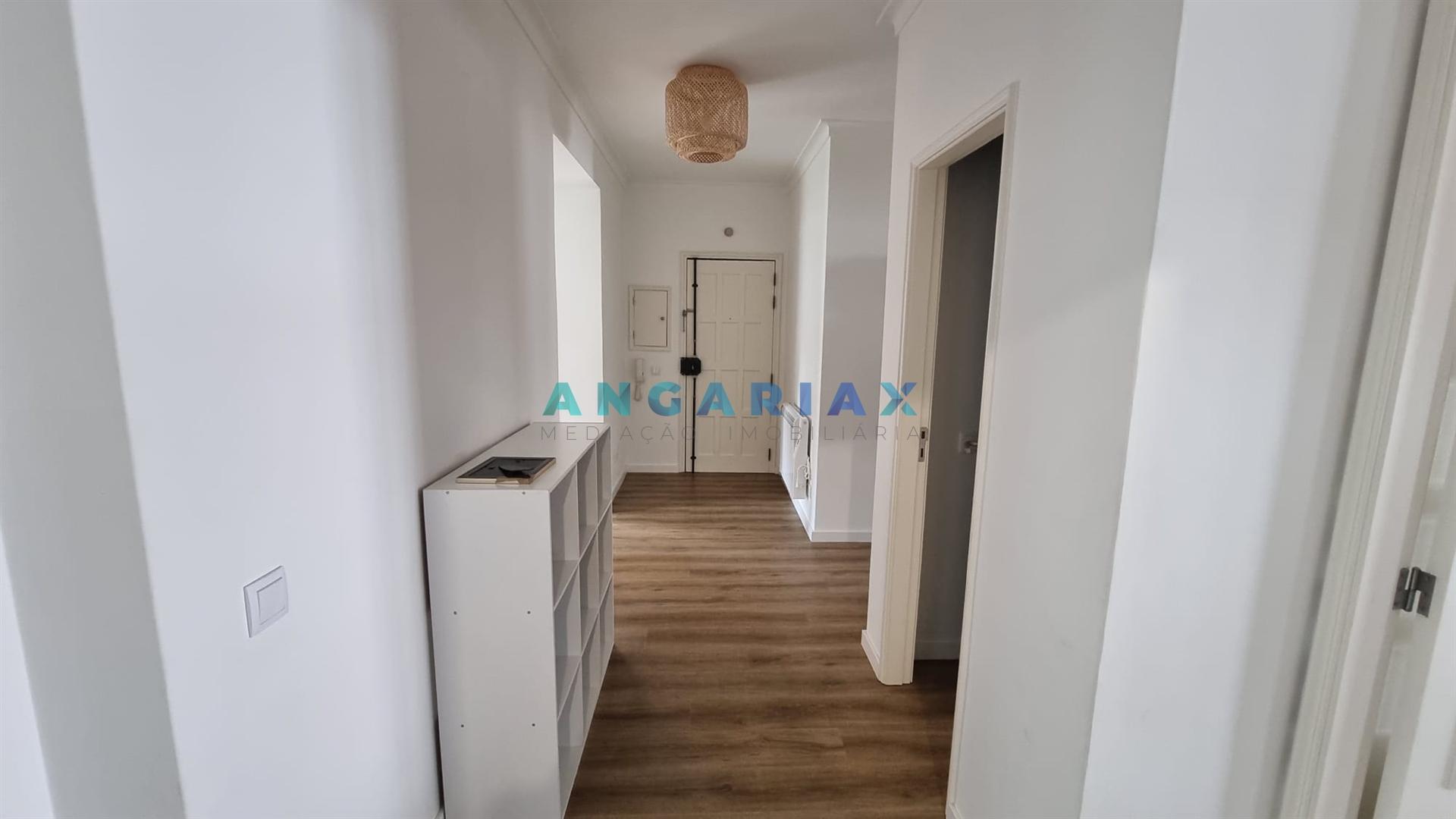 ANG1474 - Apartamento T3 para Arrendamento em Leiria