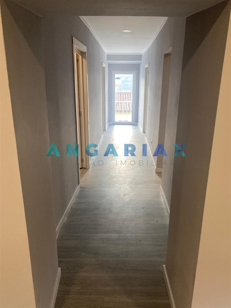 ANG1479 - Andar de Moradia T3 para Arrendamento Mira de Aire, Porto de Mós