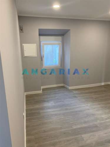 ANG1479 - Andar de Moradia T3 para Arrendamento Mira de Aire, Porto de Mós