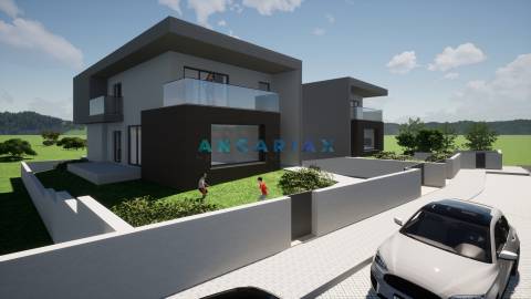 ANG1485 - Moradia T4 para Venda em Ortigosa