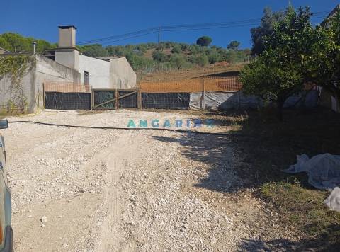 ANG1486 - Terreno para Venda em Batalha