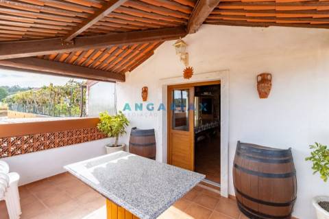 ANG1488 - Moradia T8 para Venda em Milagres