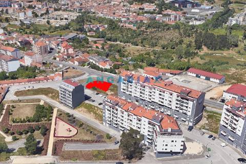 ANG1490 - Lote para Prédio para Venda em Leiria
