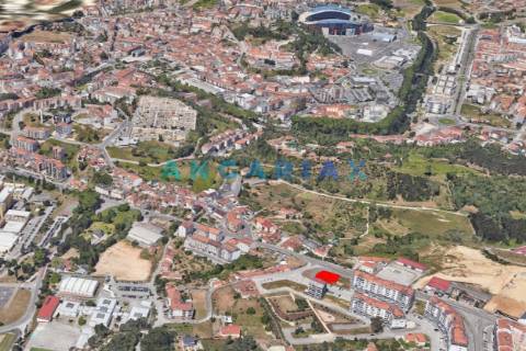 ANG1490 - Lote para Prédio para Venda em Leiria