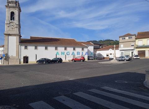 ANG1491 - Moradia T3 para Venda em Santa Catarina, Caldas da Rainha