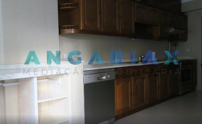 ANG1492 - Apartamento T2 para Arrendamento em Leiria
