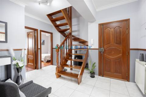 ANG1494 - Apartamento T3 Duplex para Venda em Leiria