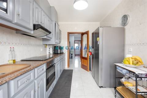ANG1494 - Apartamento T3 Duplex para Venda em Leiria