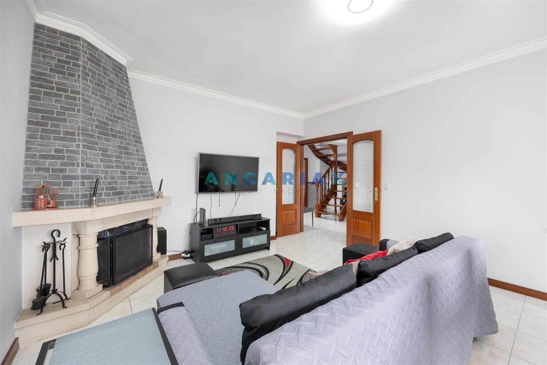 ANG1494 - Apartamento T3 Duplex para Venda em Leiria