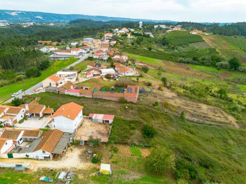 ANG1497 - Moradia para Venda em Turquel, Alcobaça