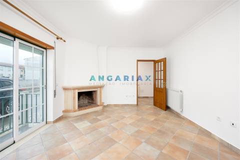 ANG1504 - Moradia T3 para venda em Marinha Grande