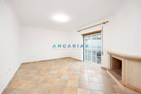 ANG1504 - Moradia T3 para venda em Marinha Grande