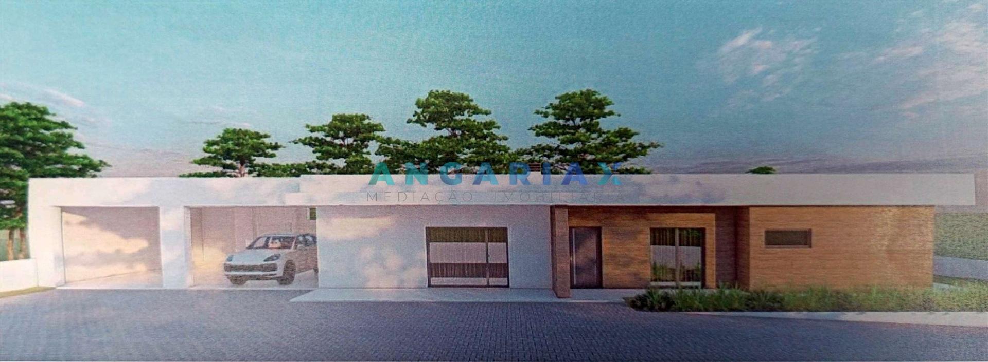 ANG1511 - Moradia T3 para Venda em Leiria