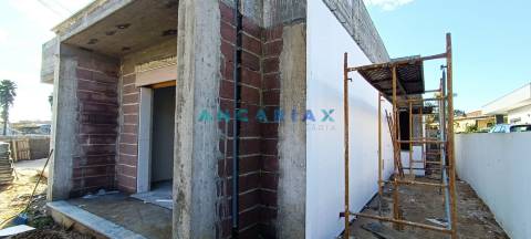 ANG1511 - Moradia T3 para Venda em Leiria