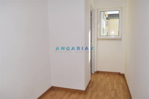 ANG1512 - Apartamento T3 para Arrendamento em Leiria