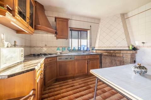 ANG1513 - Moradia T3 para Venda em Leiria