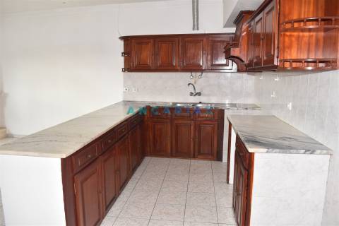 ANG1515 - Apartamento T2 para Venda em Figueiró dos Vinhos