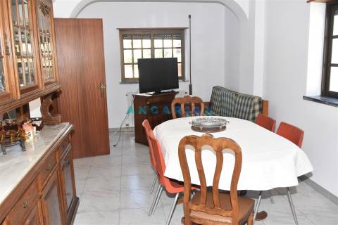 ANG1520 - Moradia T8 para Venda em Figueiró dos Vinhos