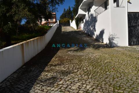 ANG1520 - Moradia T8 para Venda em Figueiró dos Vinhos