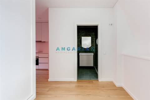 ANG1524 - Apartamento T0 para Arrendamento em Leiria