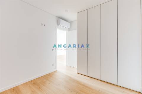 ANG1527 - Apartamento T1 para Arrendamento em Leiria