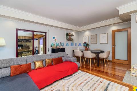 ANG1529 - Apartamento T3 para Venda em Setúbal