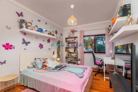 ANG1529 - Apartamento T3 para Venda em Setúbal